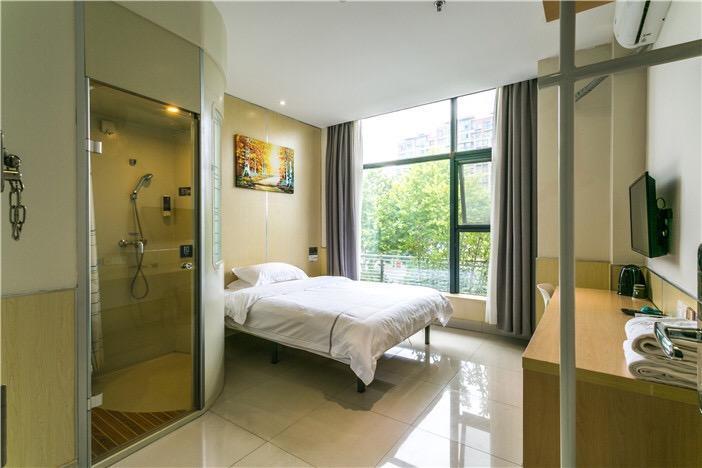 100 Inn Plus Pudong Airport Hotel Şanghay Dış mekan fotoğraf